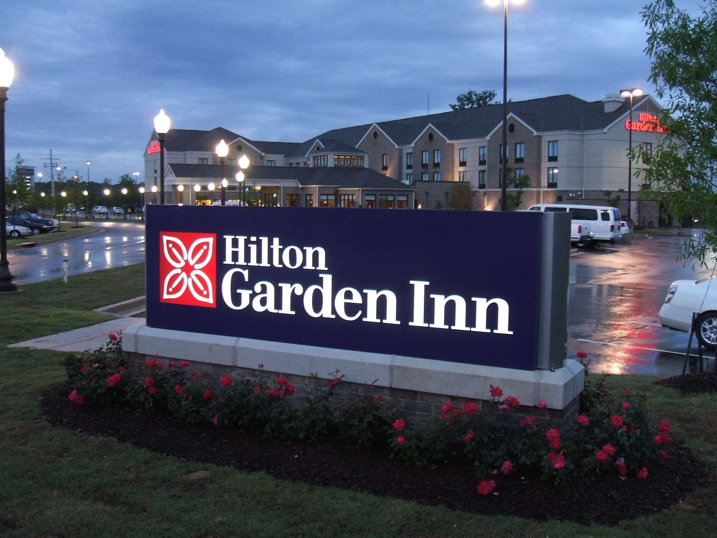 Hilton Garden Inn Memphis/Southaven Exterior photo